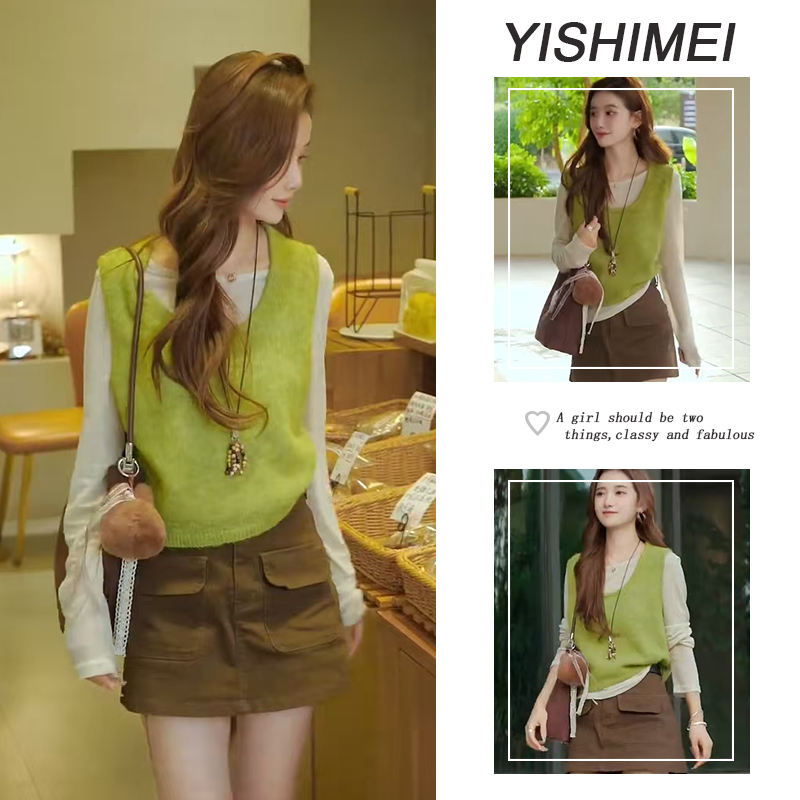 早秋时尚穿搭2025年新款百搭长袖打底衫针织马甲高腰裙裤三件套装