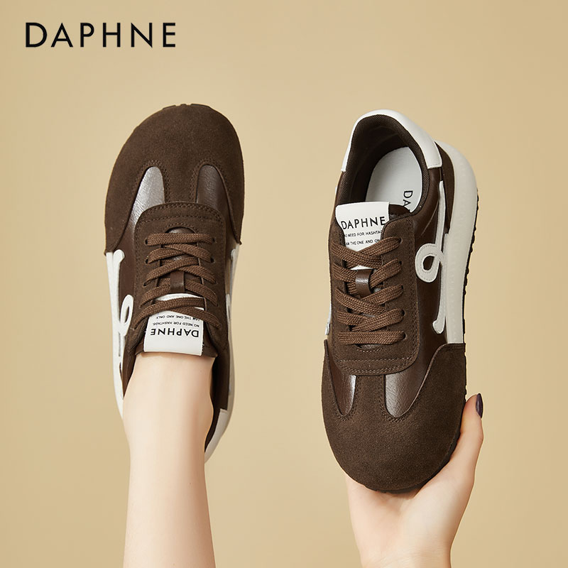 达芙妮复古棕色德训鞋女2025秋季新款松糕厚底板鞋轻便休闲阿甘鞋