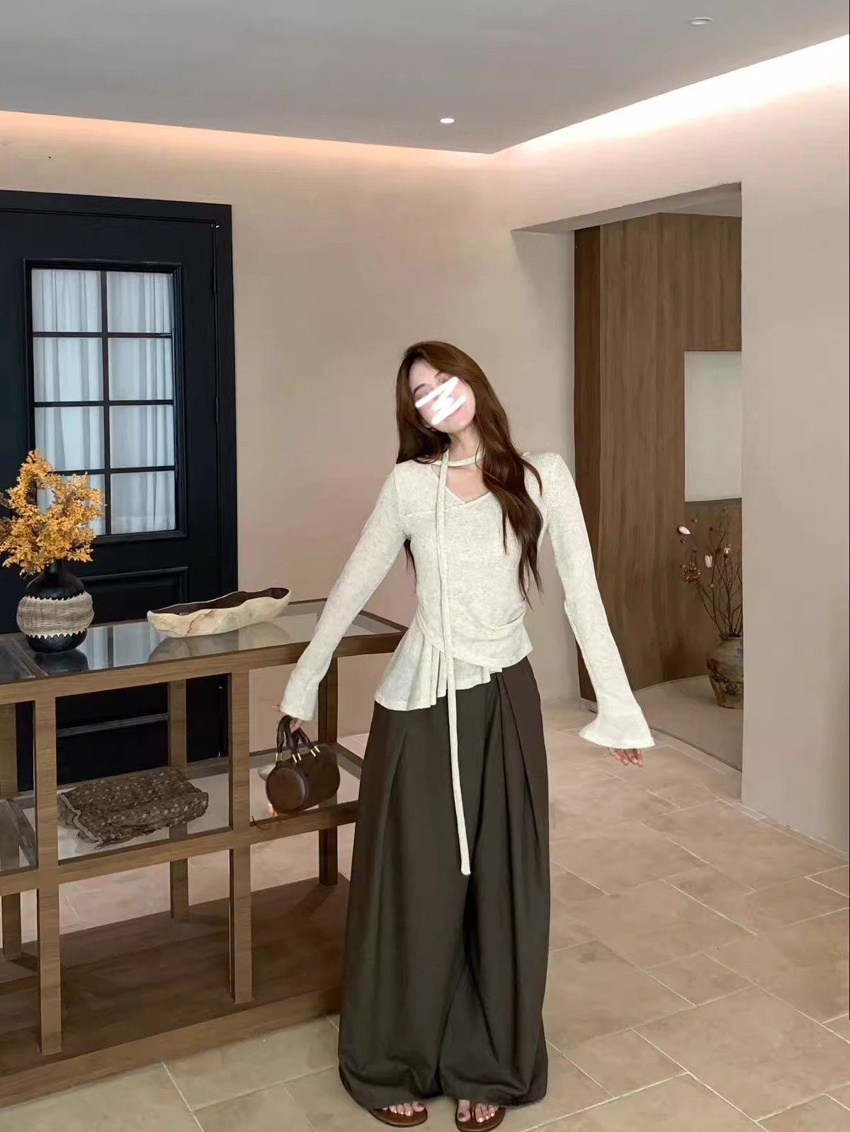 韩系温柔风套装肌理感荷叶边长袖飘带上衣女秋季阔腿休闲裤两件套