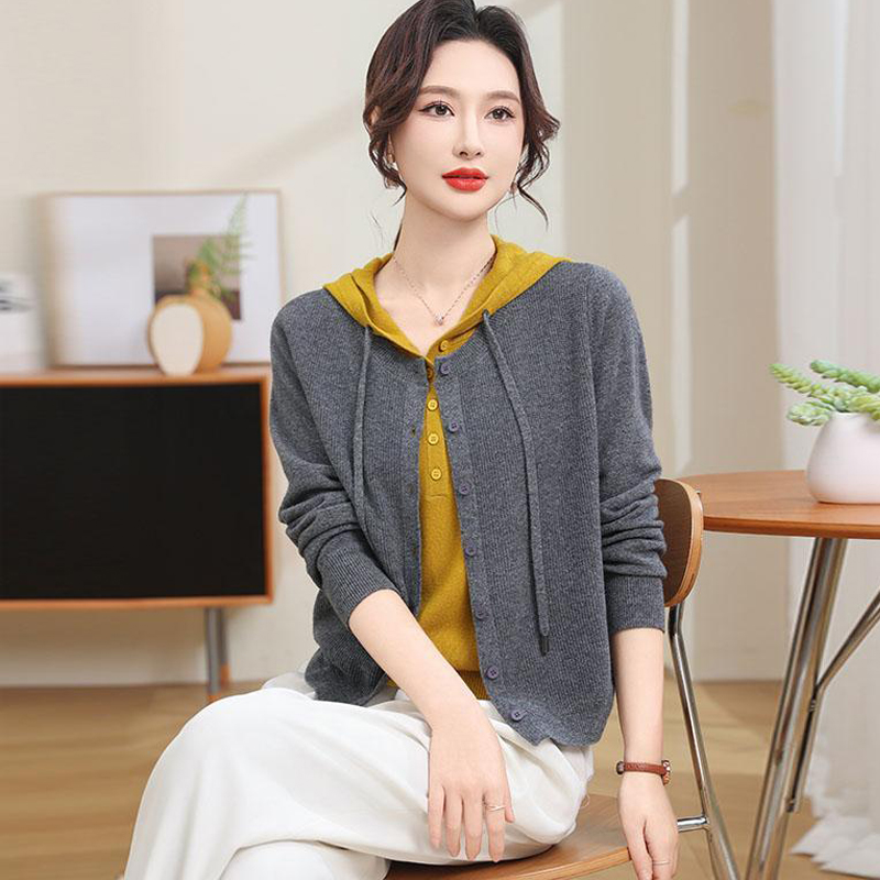 春秋假两件连帽开衫撞色休闲百搭减龄遮肉气质款秋冬新款小众设计