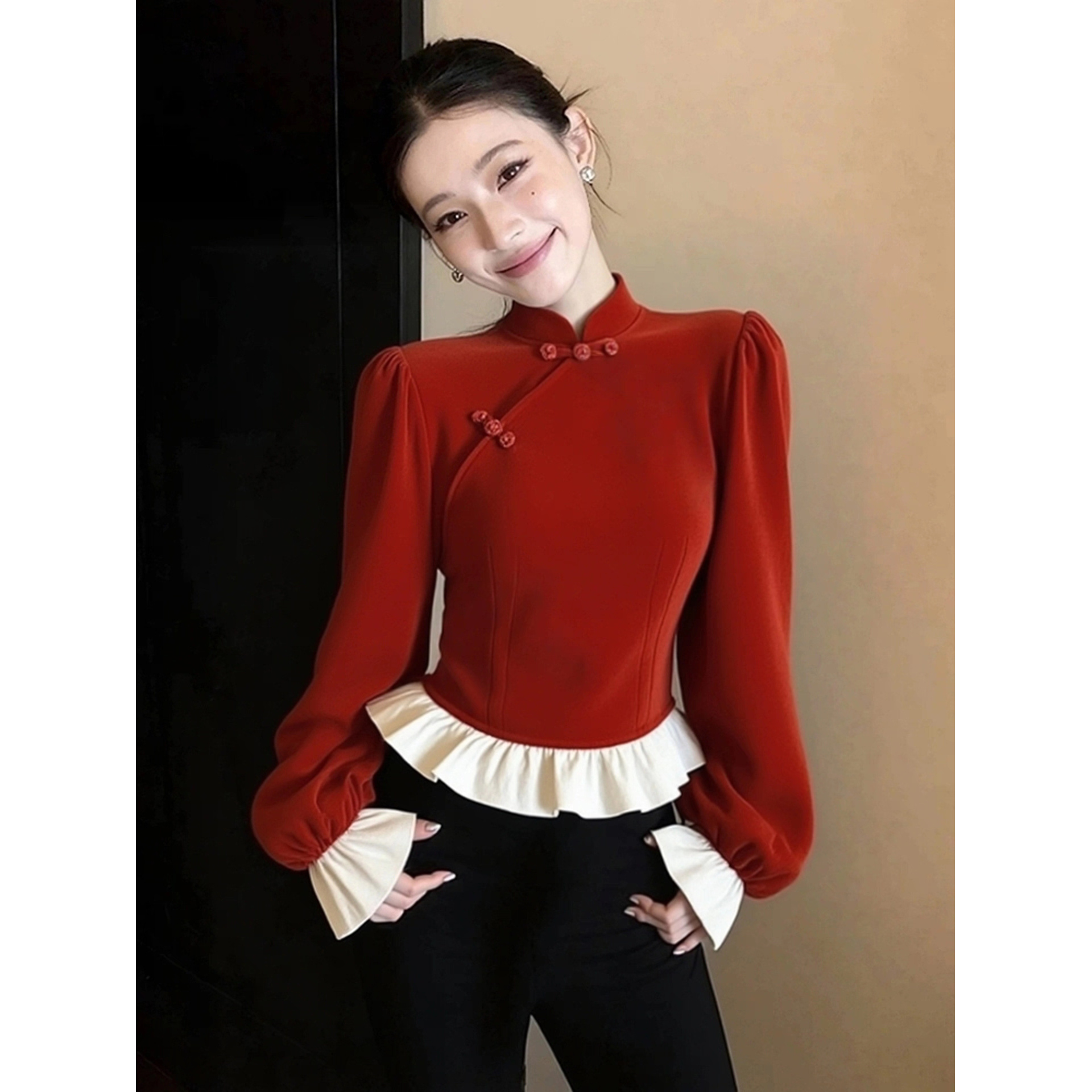 新中式红色丝绒上衣2025冬季新年圣诞高级感收腰内搭上衣女