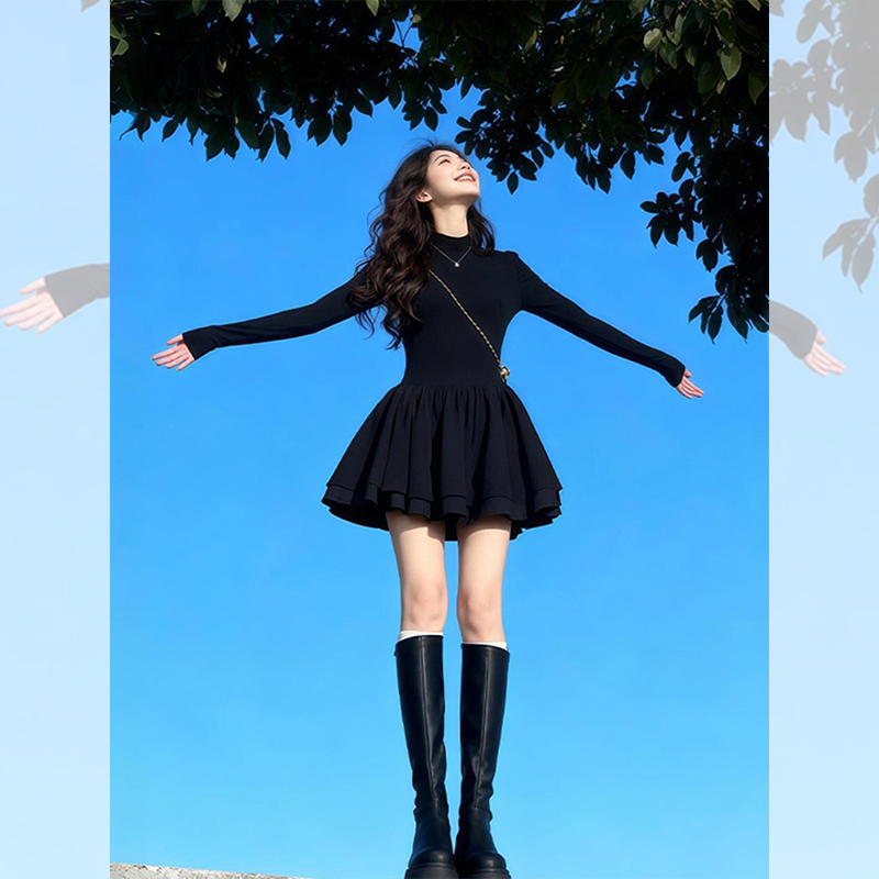 高贵档次气质黑色蛋糕短裙子女装秋冬漂亮出片衣服内搭收腰连衣裙
