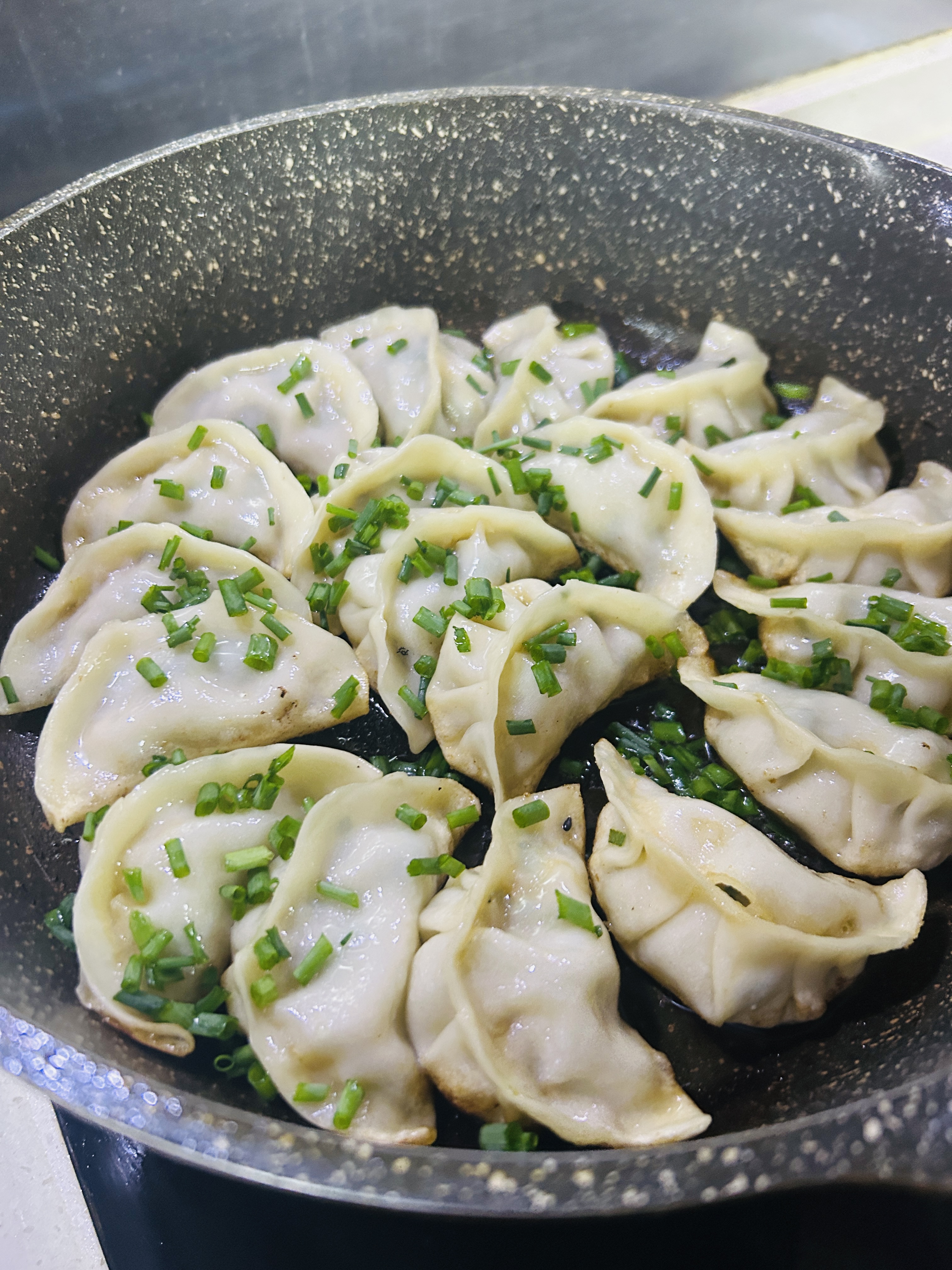 朱珠家纯手工锅贴