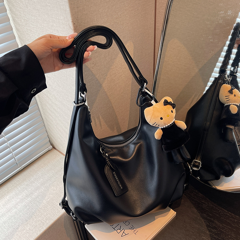 艾米兔女包2025新款双肩时尚手提百搭纯色多用洋气质感通勤单肩包