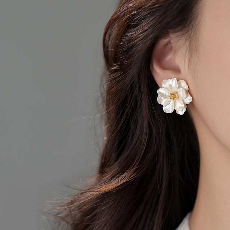 铜合金耳饰 气质轻奢山茶花耳钉女小众设计高级感耳环春天耳饰潮