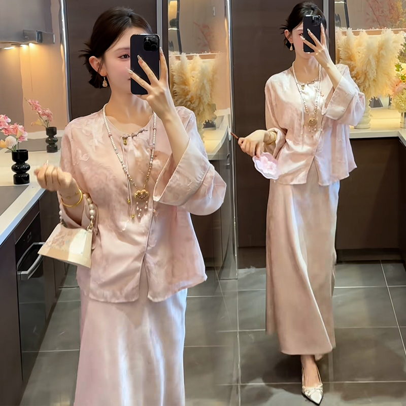 2026年春秋新款设计感气质上衣半身裙两件套新中式国风时尚套装女