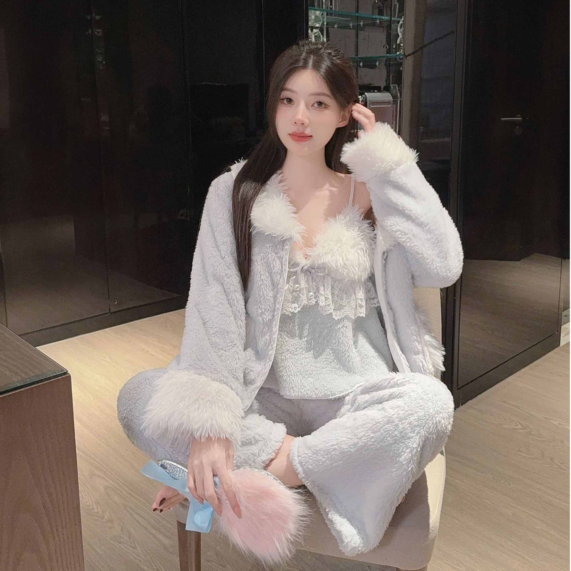 彭裳裳【绯色撩人】高级时尚宽松舒适加厚加绒保暖居家秋冬睡衣套装