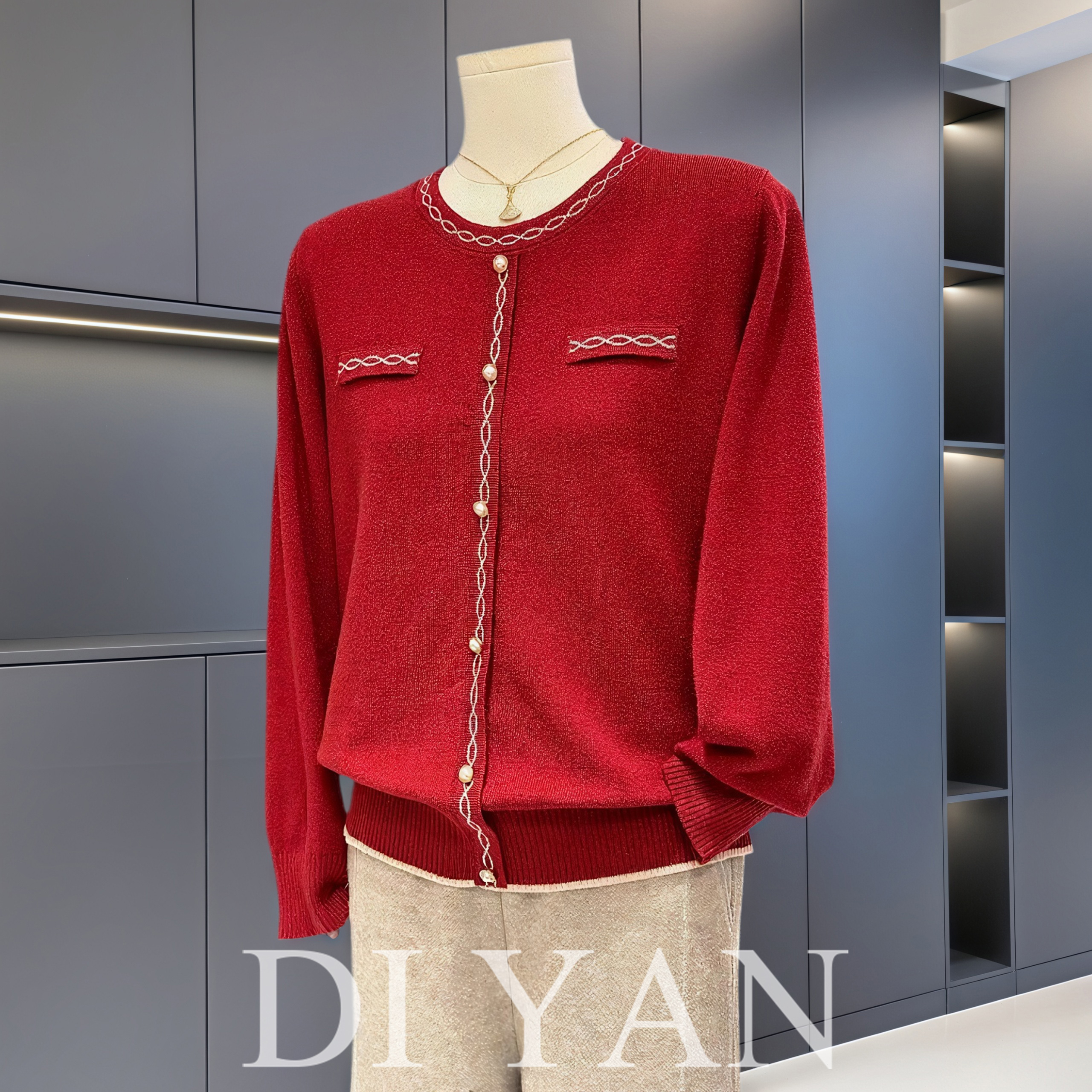 时尚休闲妈妈装针织衫女圆领冬装新款上衣气质百搭中老年毛衣打底