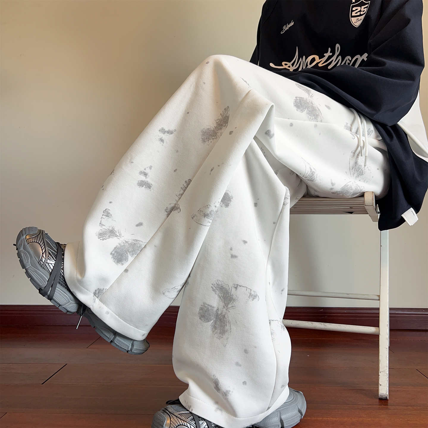 满印蝴蝶重磅卫裤男秋季潮牌美式休闲裤子宽松直筒潮流阔腿运动裤