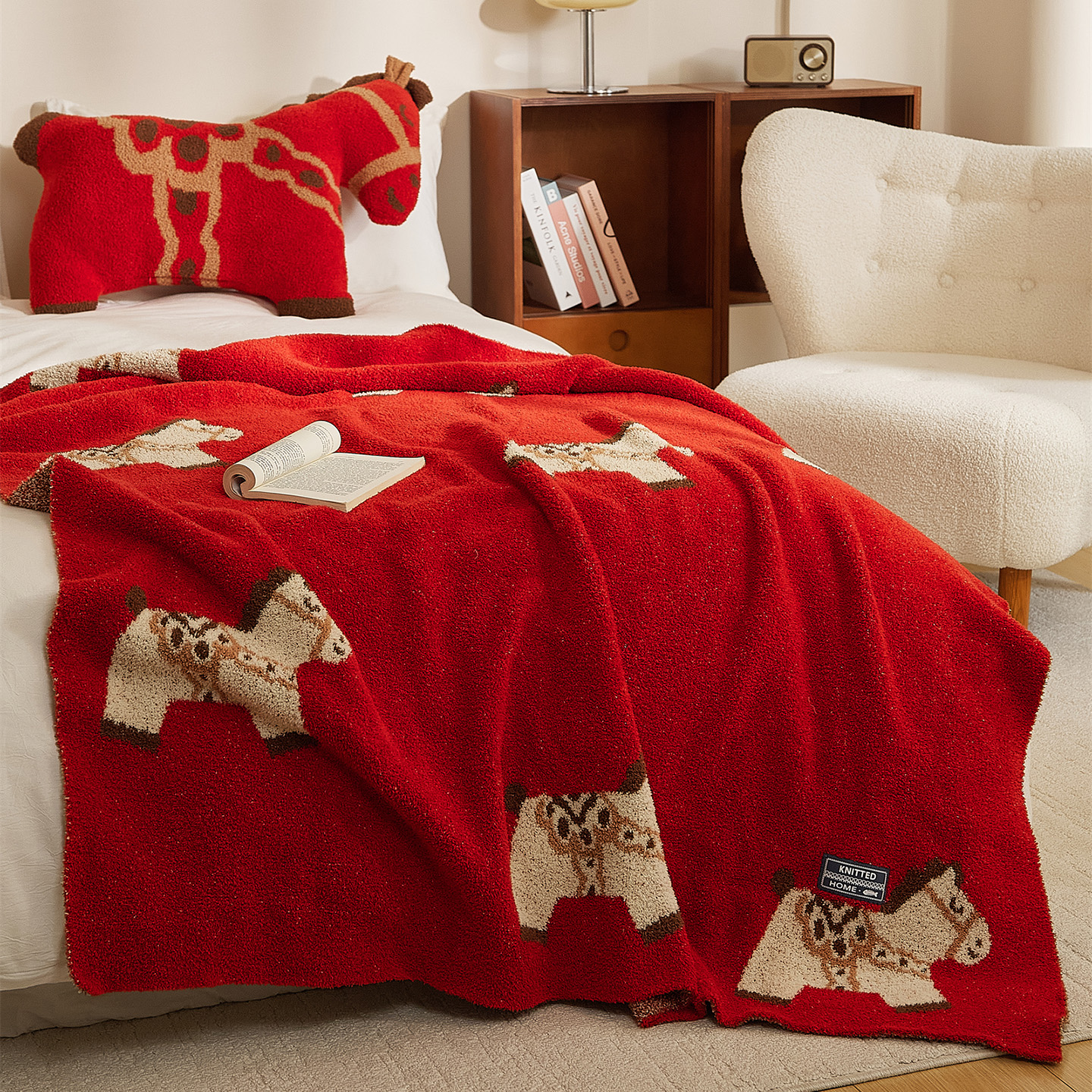 马图案半边绒毛毯马年本命年毯子红色午睡沙发盖毯新年喜庆装饰毯