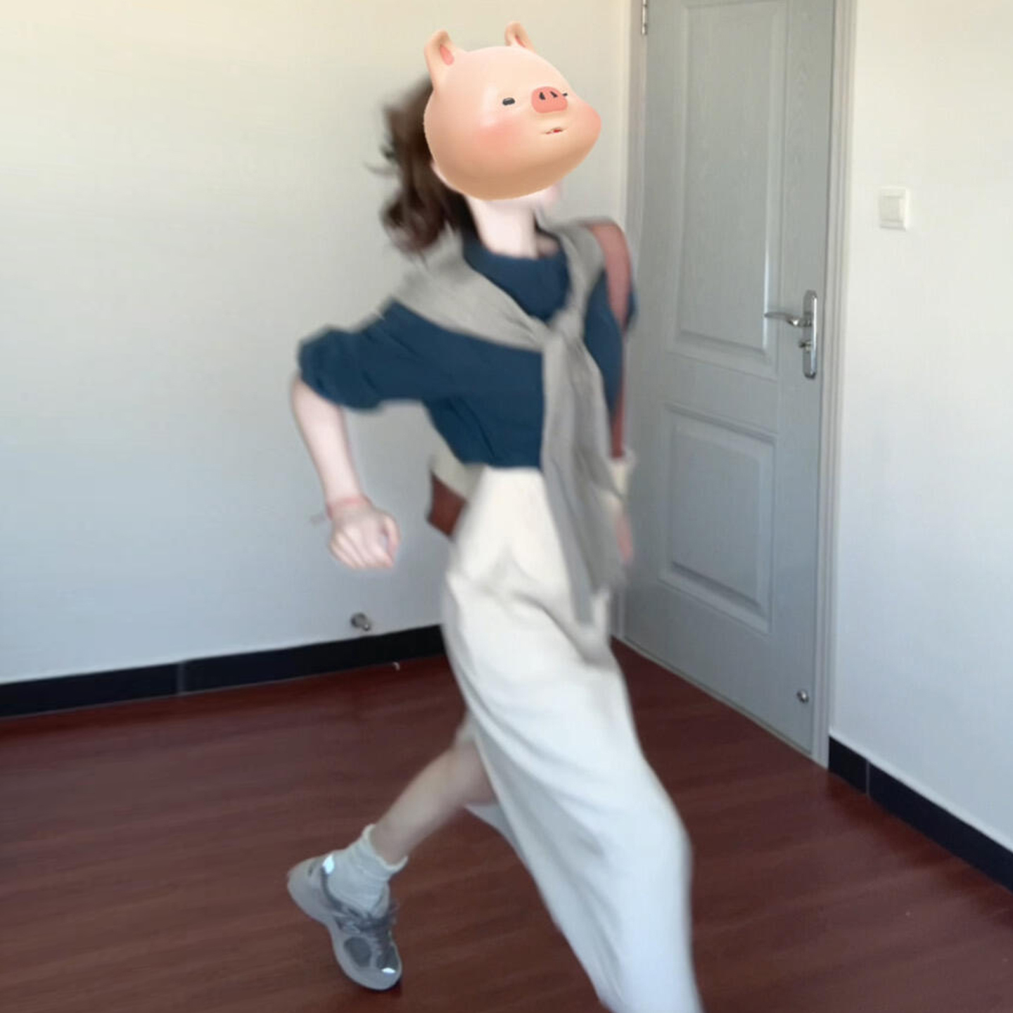 韩系圆领蓝色长袖衬衫女秋季2025新款通勤气质衬衣设计感小众上衣