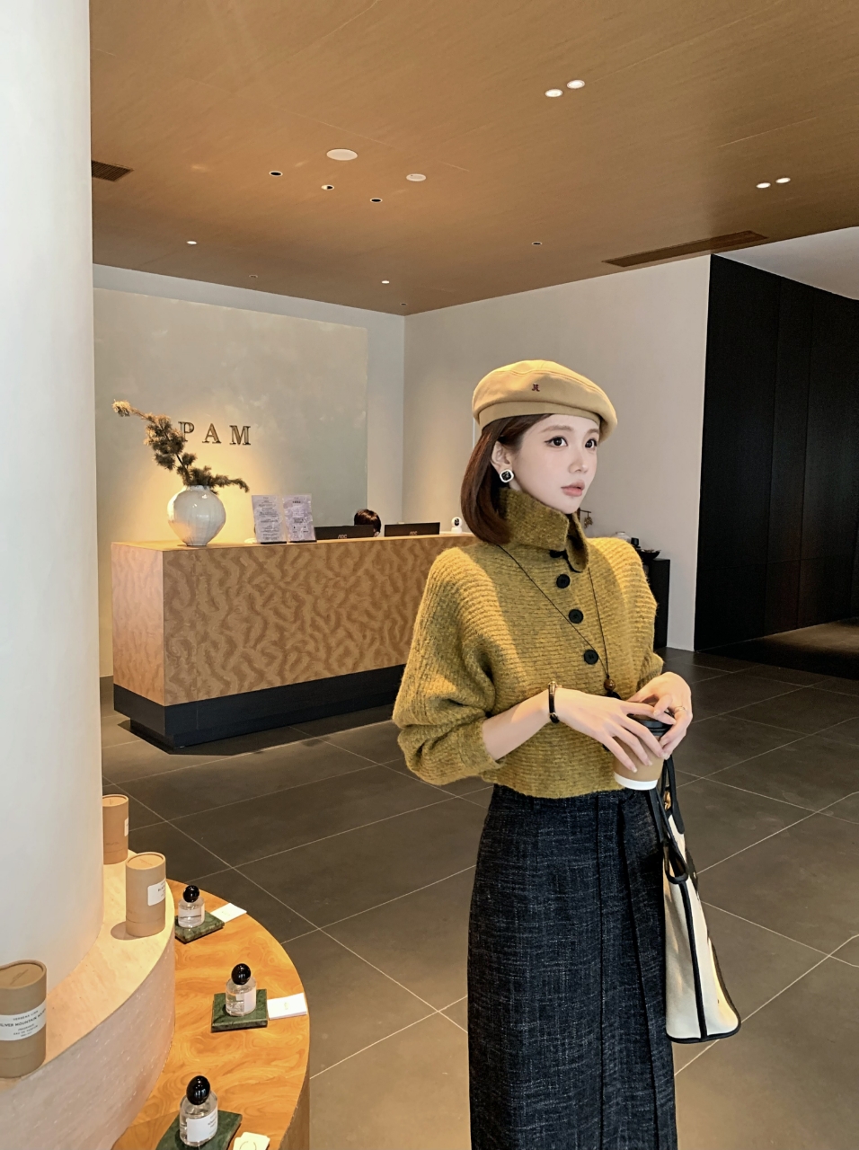 【芝士Cheese】柏尔妮丝  复古时尚百搭小众翻领秋冬毛衣开衫