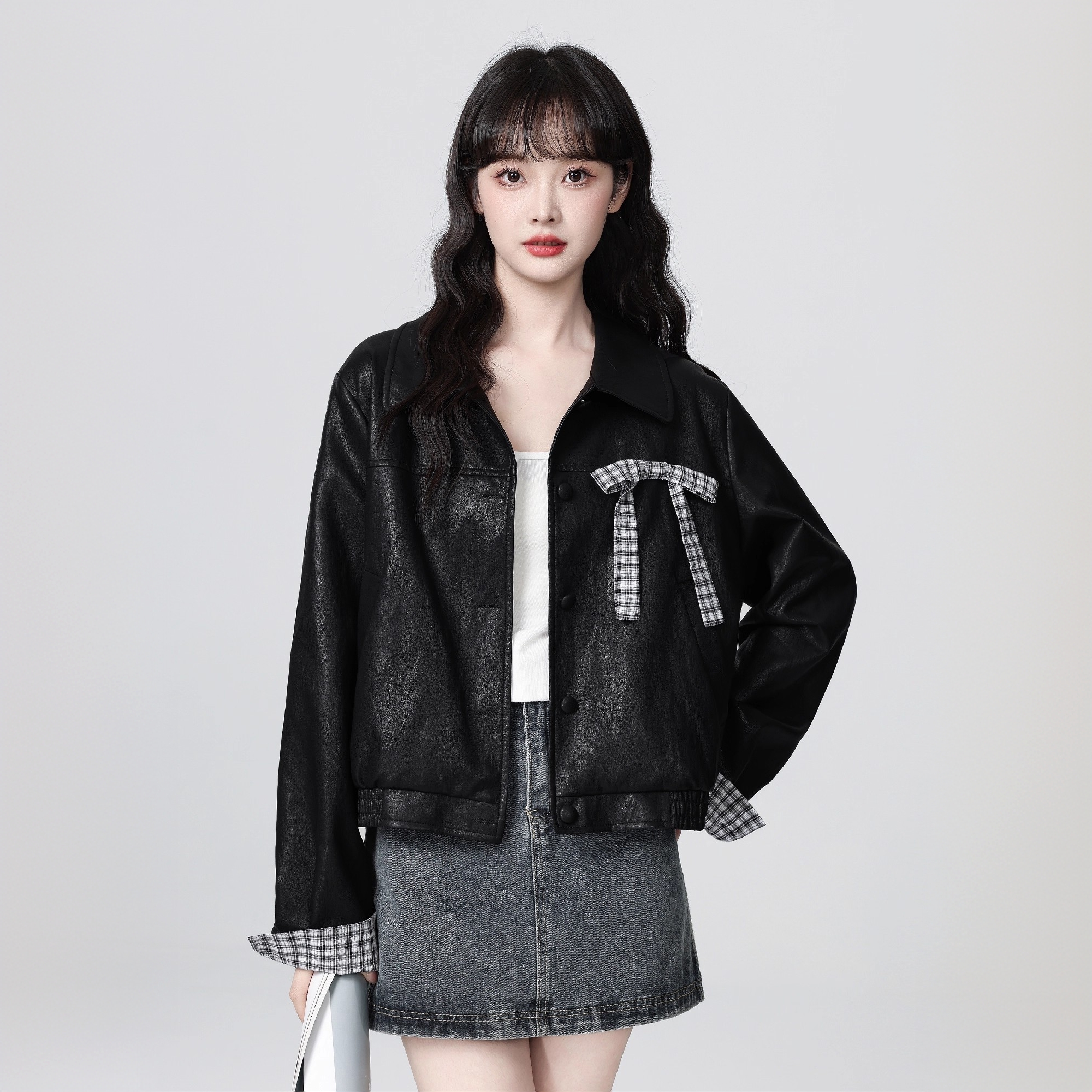 复古黑色PU皮衣外套女秋2025春秋新款蝴蝶结翻领夹克开衫短款上衣