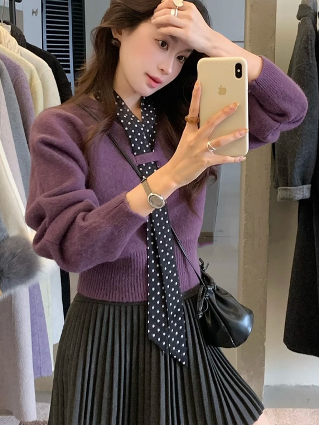 法式V领波点丝巾系带紫色打底毛衣女2025秋冬新款内搭针织衫上衣