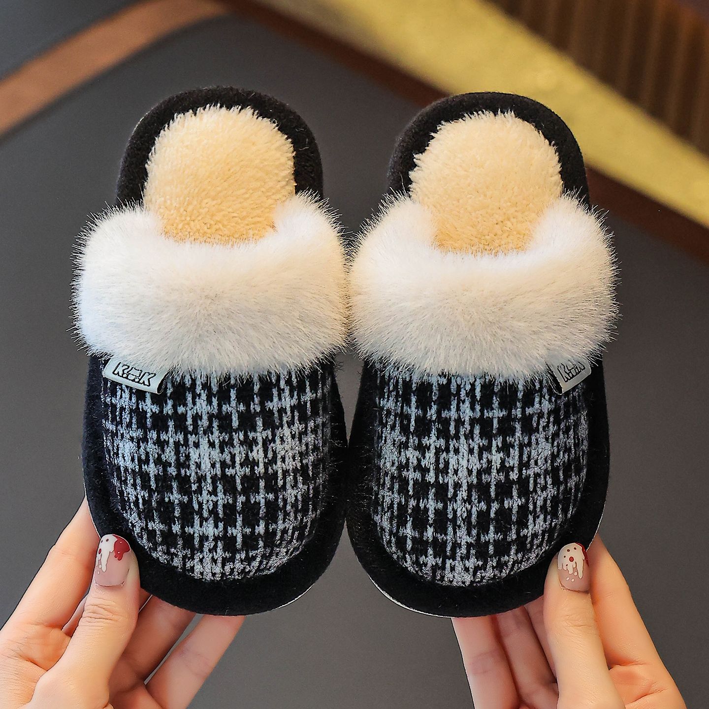 小香风棉拖鞋冬季女童简约可爱轻便亲子休闲防滑软底保暖学生棉鞋