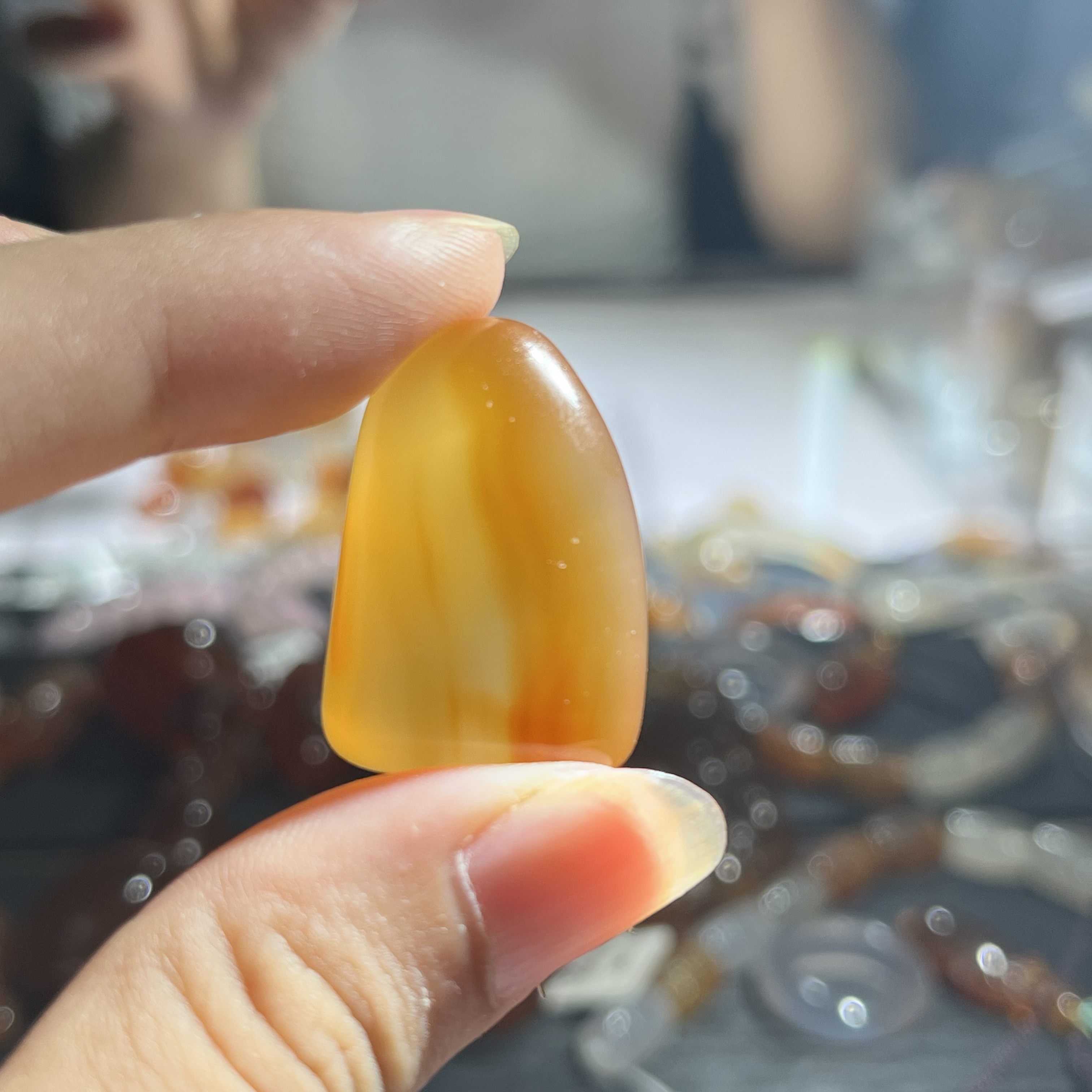 北红玛瑙小吊坠随型吊坠手机链包包挂