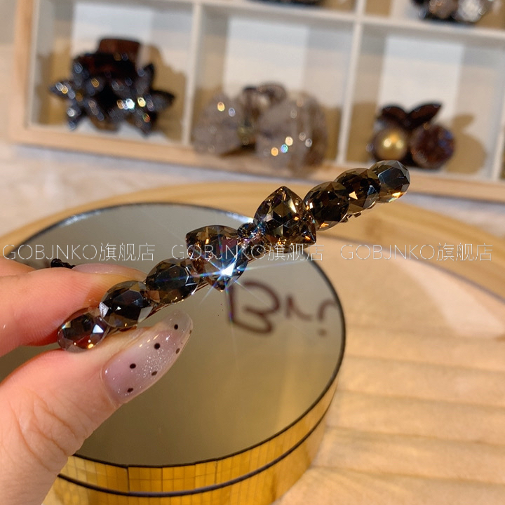 GOBJNKO日韩顶夹弹簧夹女边夹一字夹发夹精致气质多巴胺穿搭发卡