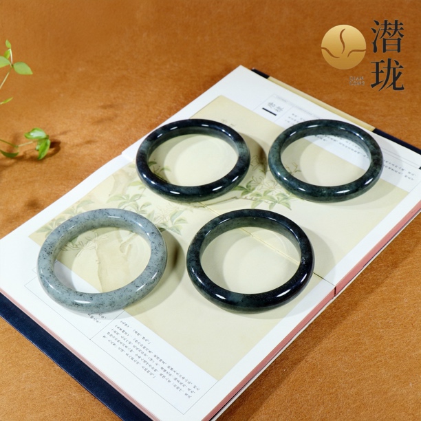 【潜珑】L-0829和田玉新疆点墨青花手镯多样性拍一发一