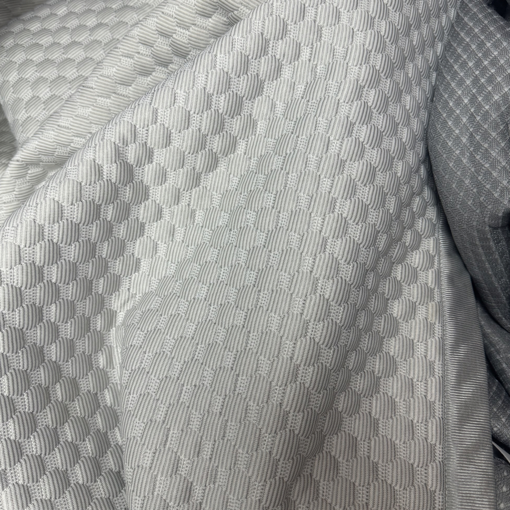 单凉席冰豆豆（洗过用过退货），起球、发黄、能接受的去拍尺寸随机、