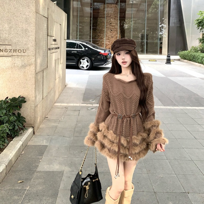 时尚新款秋冬一字肩镂空针织毛衣女名媛风拼接毛边宽松收腰上衣女