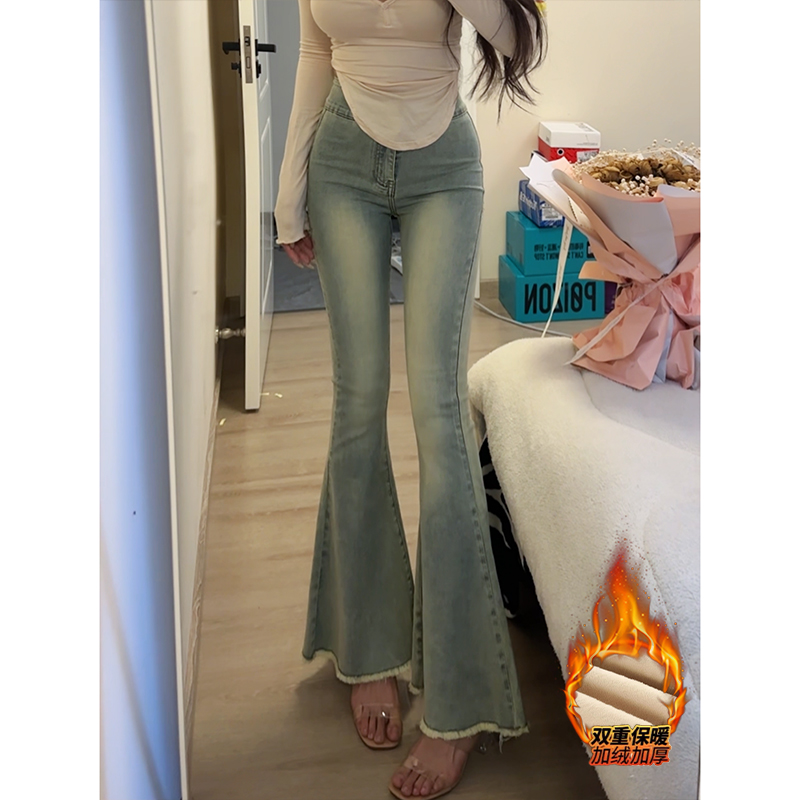 加绒白月光浅色微喇牛仔裤女2025冬季新款高腰显高鱼尾喇叭长裤
