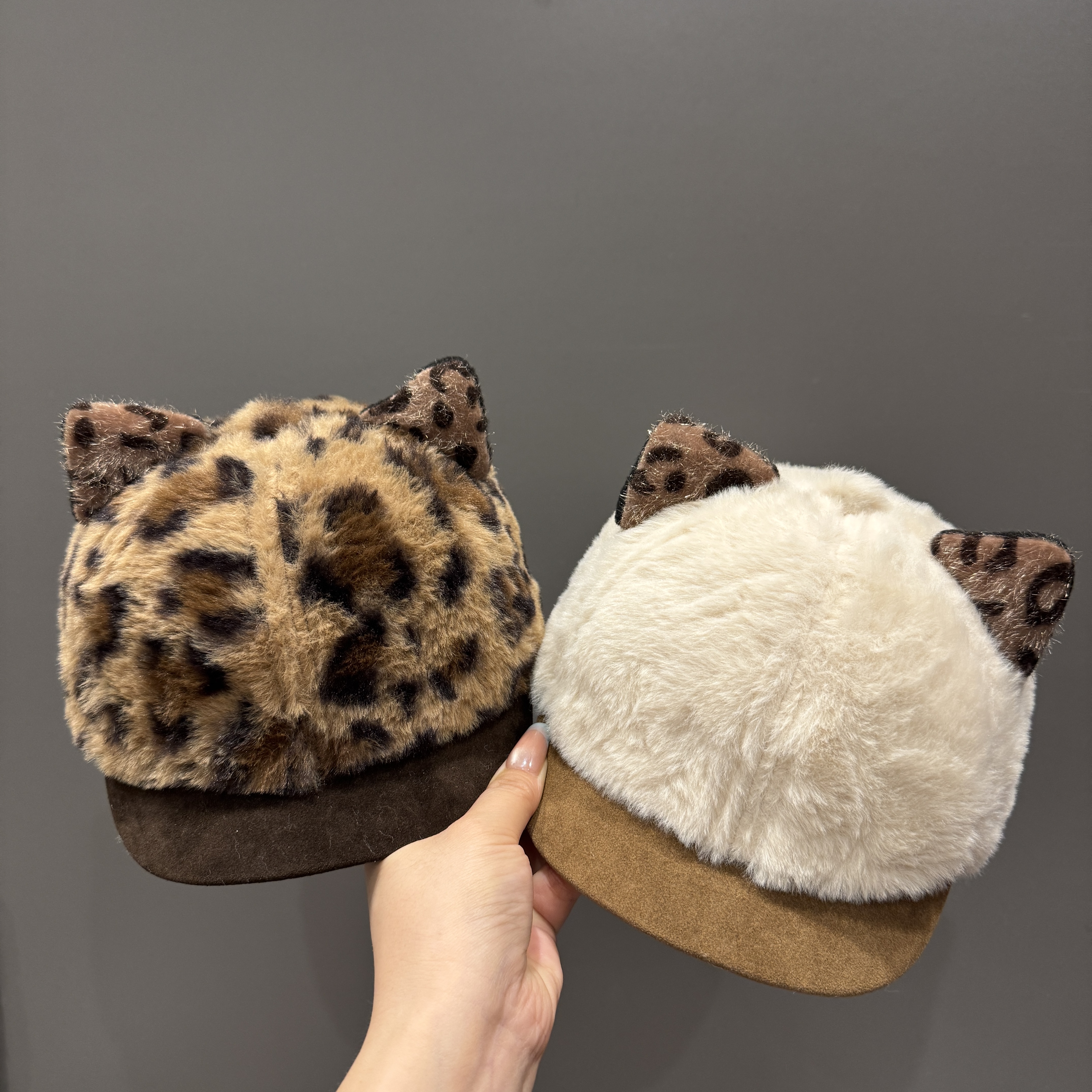 MIDIXIN/米迪昕儿童欧美风豹纹鸭舌帽冬天毛绒猫耳朵加厚棒球帽子