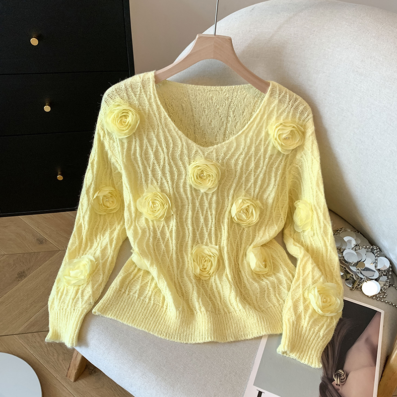 甜美气质优雅绝美花朵针织毛衣女秋季新款设计感宽松仙气漂亮上衣