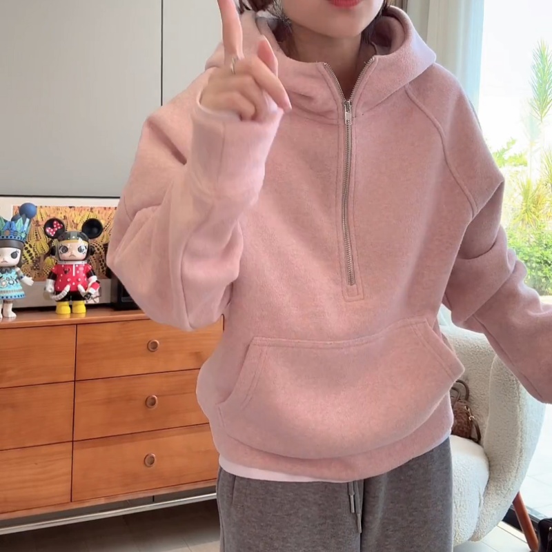 2025新款气质百搭舒适时尚女装连帽半拉卫衣LK25071111