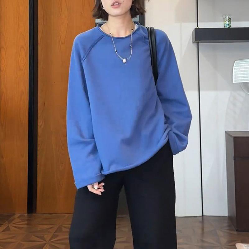 设计感蓝色显白圆领休闲上衣秋季新款高级感气质宽松显瘦长袖卫衣