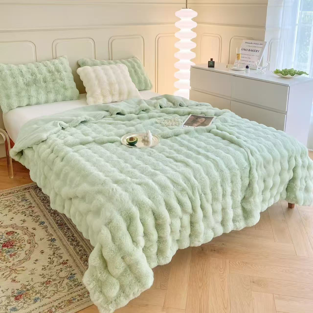 绒毯毛绒床盖，简约风，保暖绒毛毯冬季