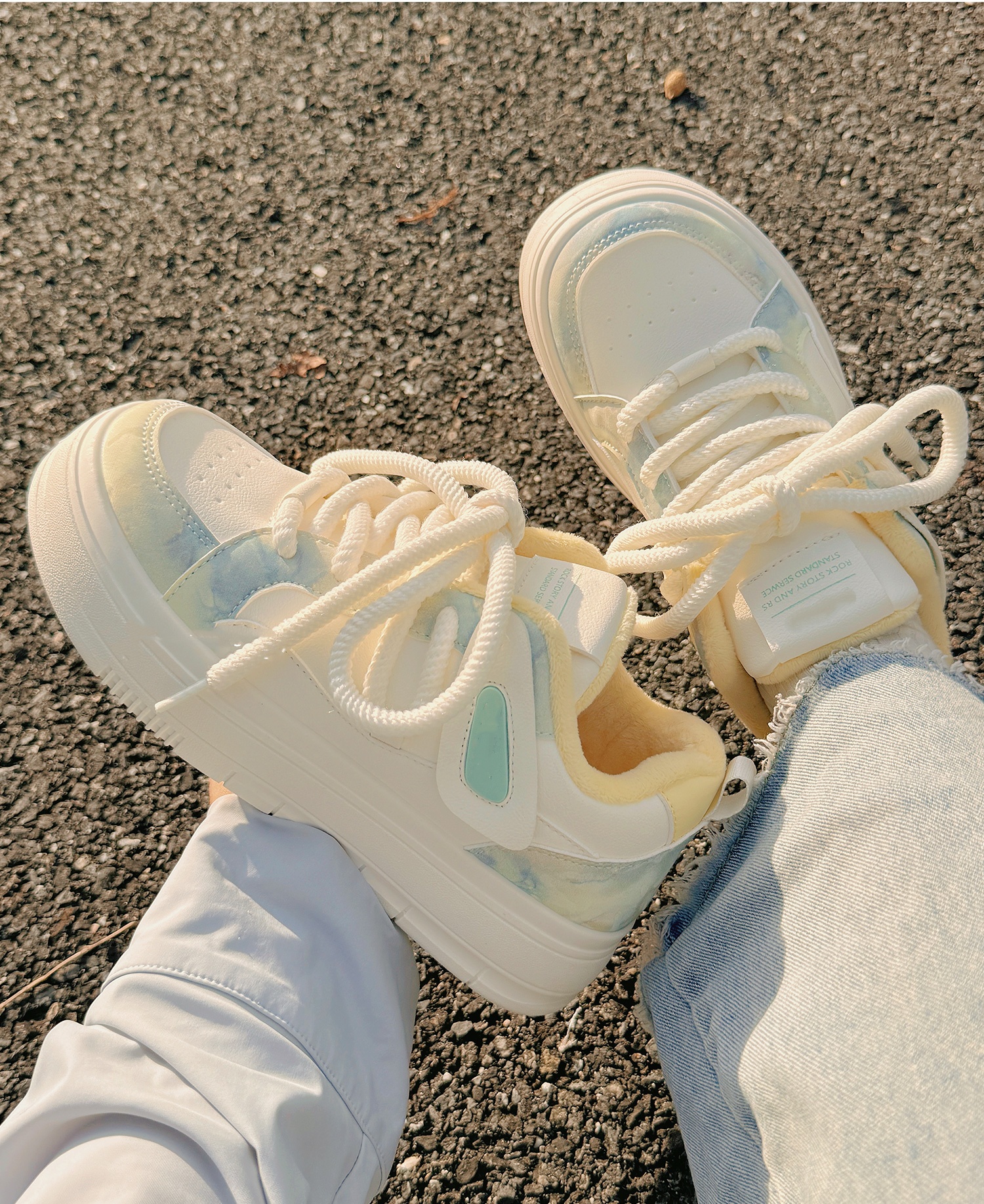 秋冬小众鞋子ins潮加绒小白鞋保暖棉鞋2025新款板鞋百搭运动板鞋