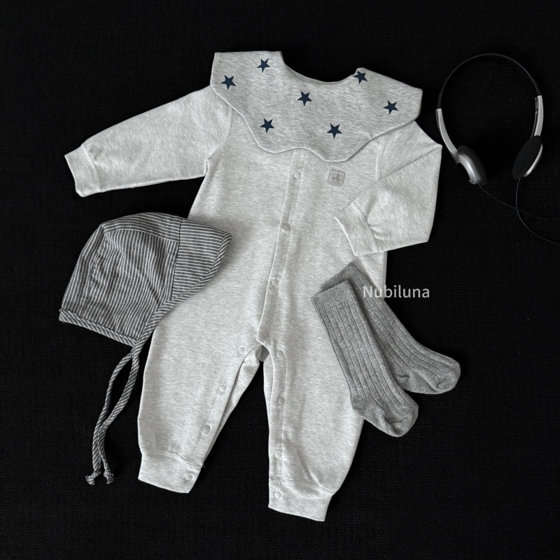 暖绒云朵衣|Nubiluna舒绒斜襟婴儿哈衣春秋雪花纹纯色磨毛爬爬服