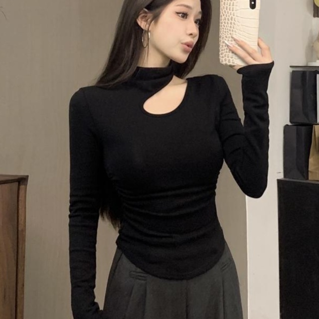 大码胖mm春秋镂空露锁骨半高领黑色打底衫女内搭修身T恤长袖上衣