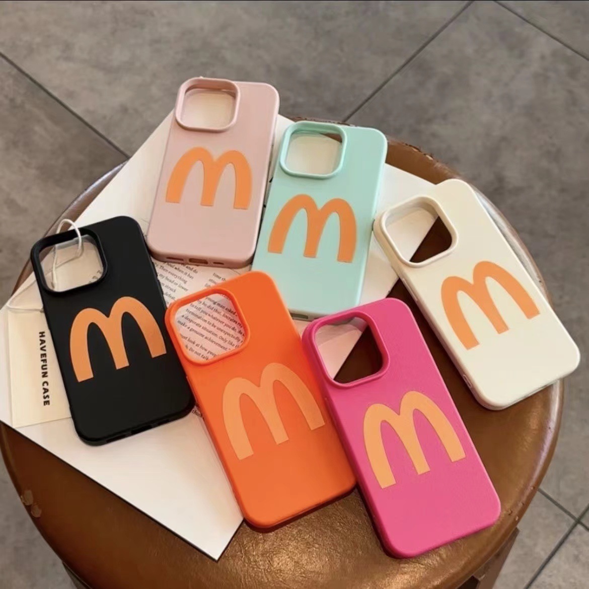 大M字母适用苹果苹果15手机壳iPhone14promax套13/12软11promax