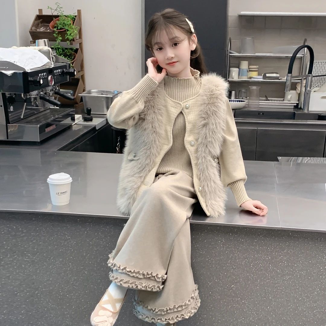 女童秋冬套装2025新款儿童网红洋气小香风加厚三件套女孩时髦冬装