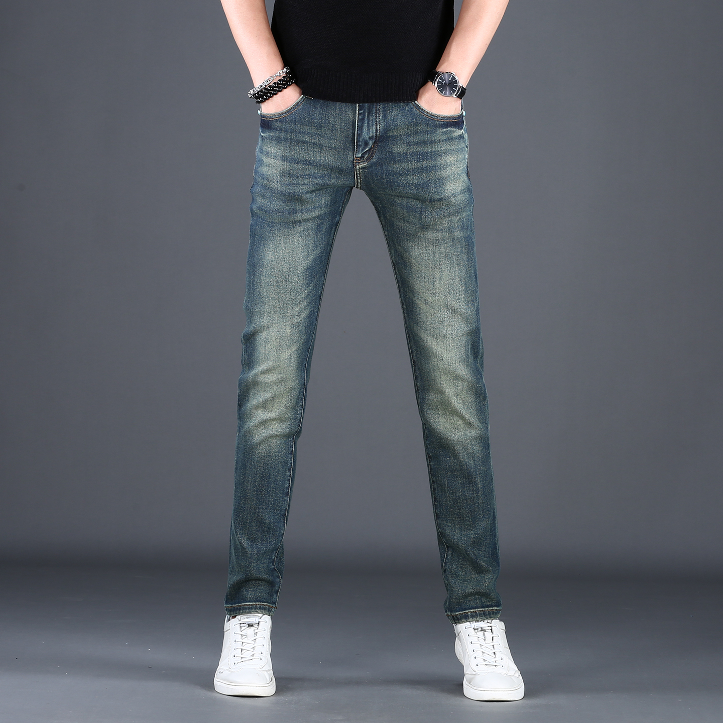 高档品牌蓝色牛仔裤男款秋冬爆款潮牌韩版休闲新款弹力修身小脚裤