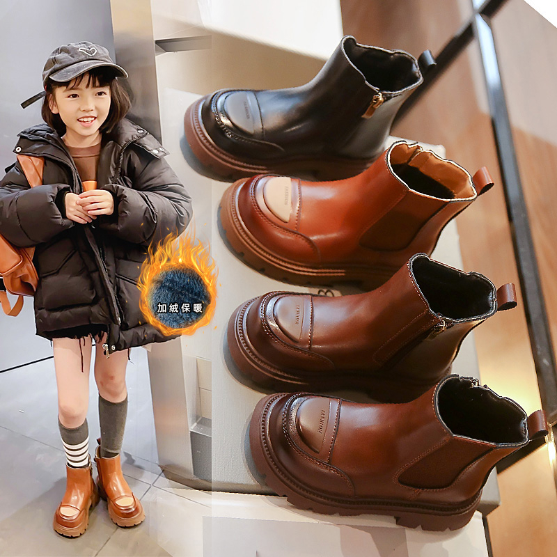 2025秋冬新款儿童皮靴加绒保暖美拉德风格时尚软底英伦风女孩休闲