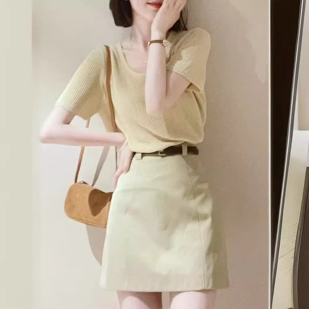 夏装搭配一整套微胖显瘦茶系穿搭奶系活泼减龄小香套装裙子女款