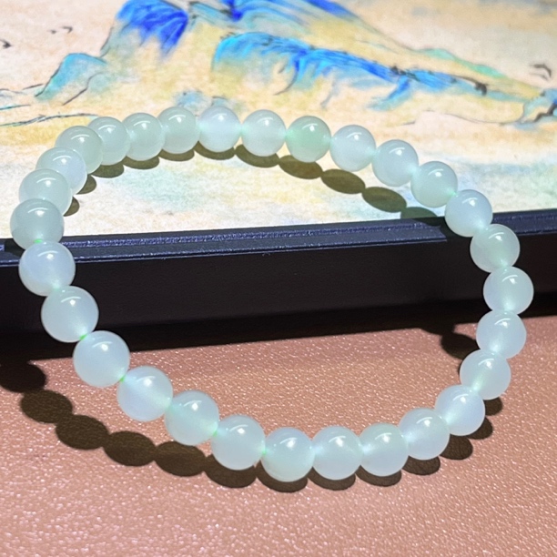 和田玉冰晴水6mm圆珠女士手串冰润精美素圈单圈玉手串