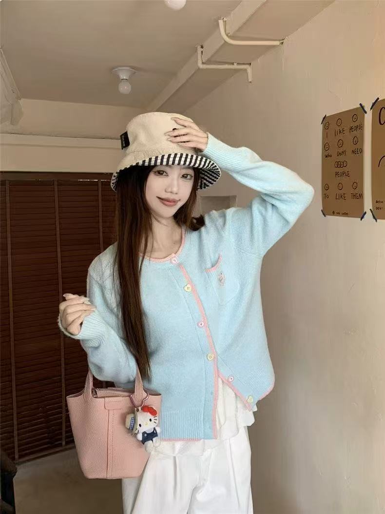 早秋2025新款小个子针织开衫外套女春秋设计感小众穿搭上衣毛衣