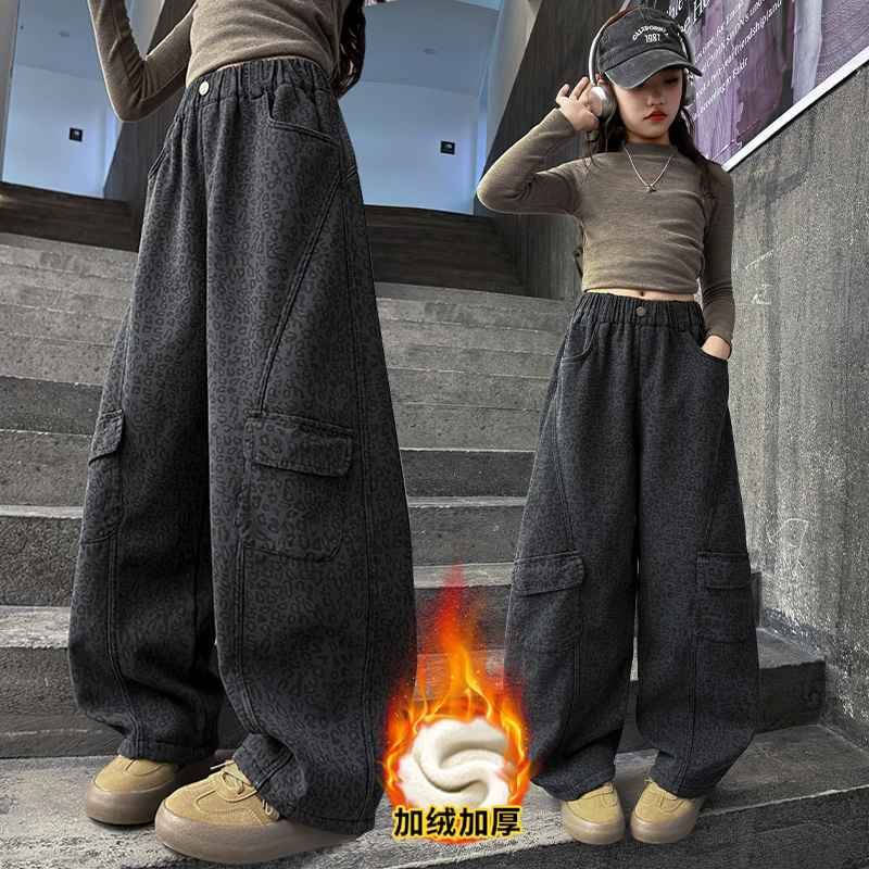 女童加绒裤子秋冬新款洋气儿童加厚豹纹弯刀裤中大童一体绒阔腿裤