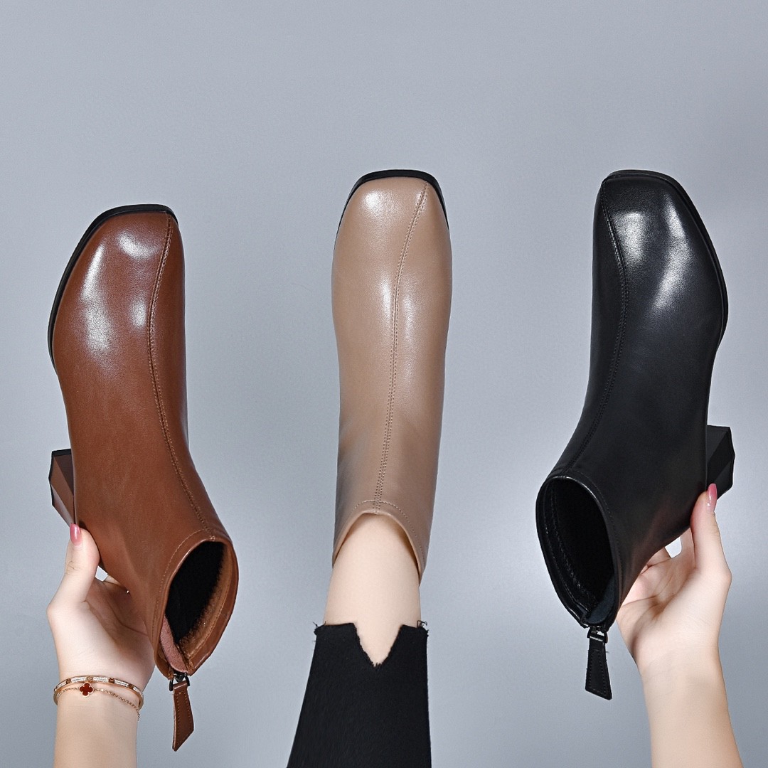 真皮方头短靴女2025新款秋冬单靴粗跟中跟瘦瘦靴棕色英伦风马丁靴