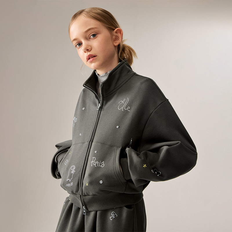 W152 ELLE KIDS复古趣味烫钻女童秋款休闲落肩微阔拉链立领卫衣Q1