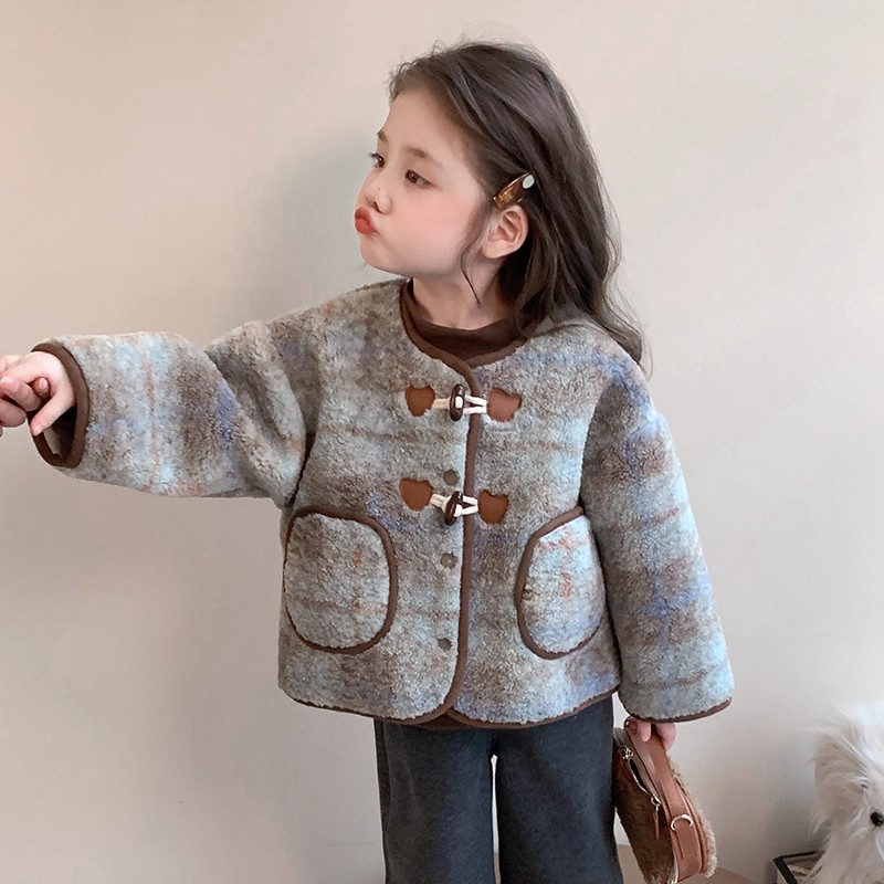 女童加绒外套2025新款韩版儿童摇粒绒上衣冬季女宝宝小香风毛毛衣