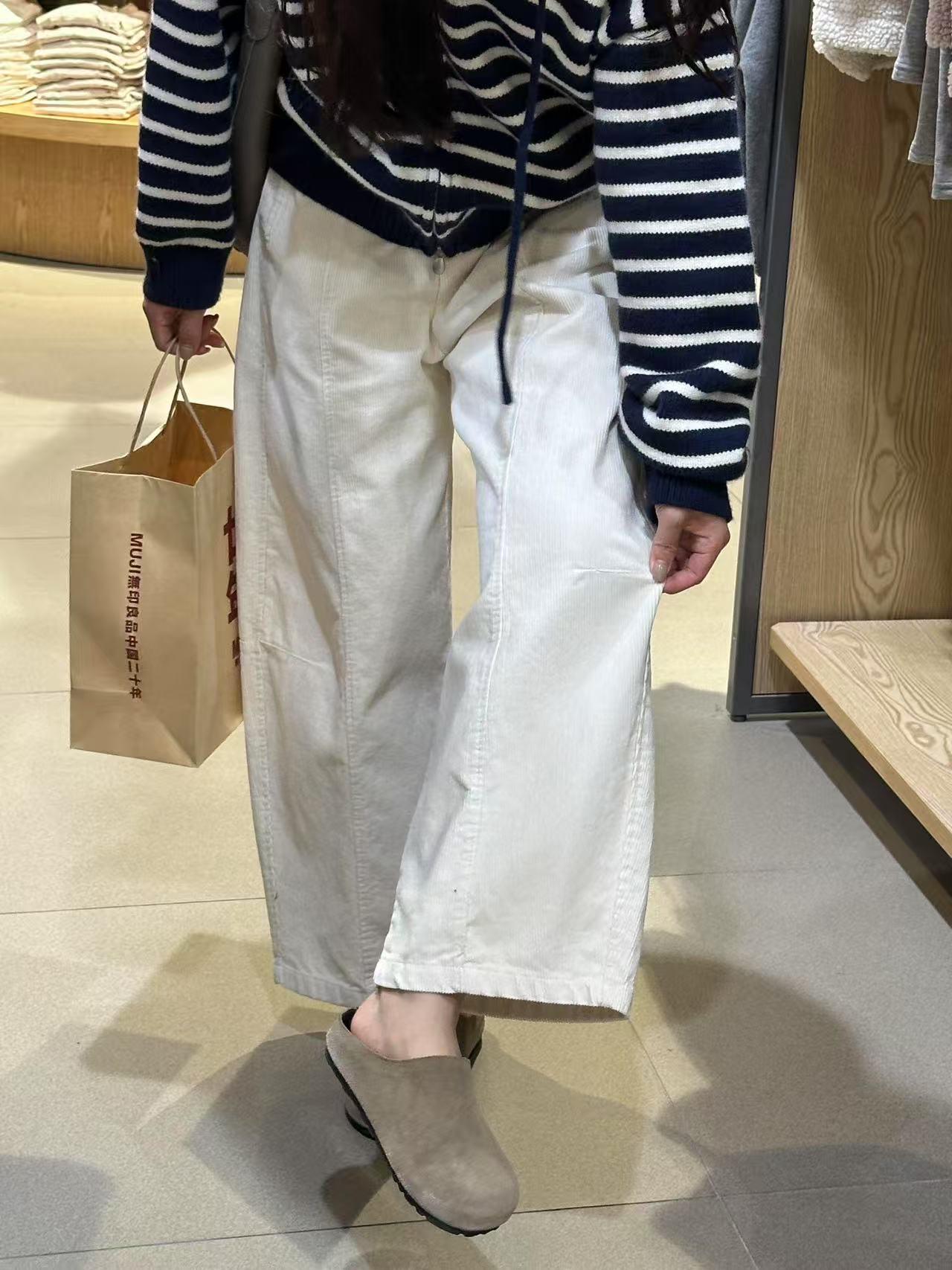 米杏色灯芯绒阔腿休闲裤女秋冬胖妹妹大码梨形身材高腰九分气球裤