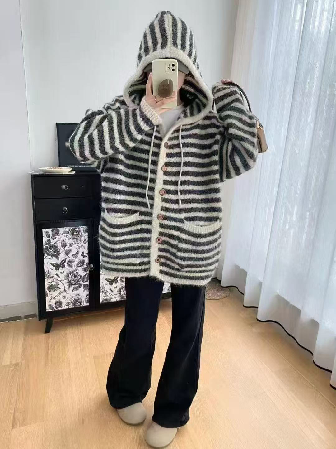 撞色条纹连帽针织开衫女2025秋冬宽松慵懒风遮肉毛衣外套大码上衣