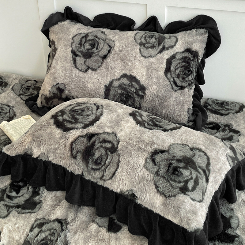 A类兔毛绒枕套一对装花边枕头套单人加厚保暖牛奶绒枕芯套枕皮