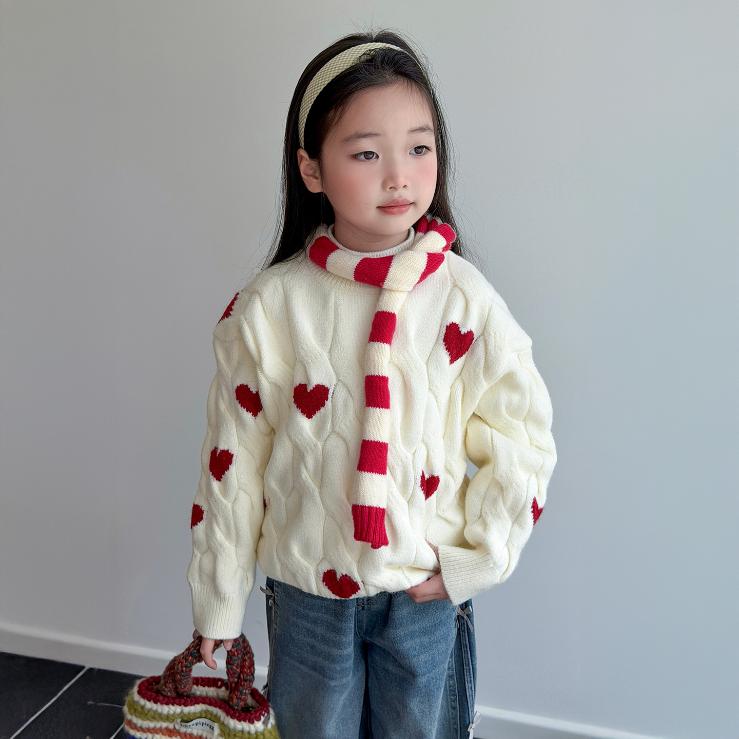 爱心撞色儿童毛衣2025新款女童冬装韩版针织衫女孩加厚保暖毛线衣