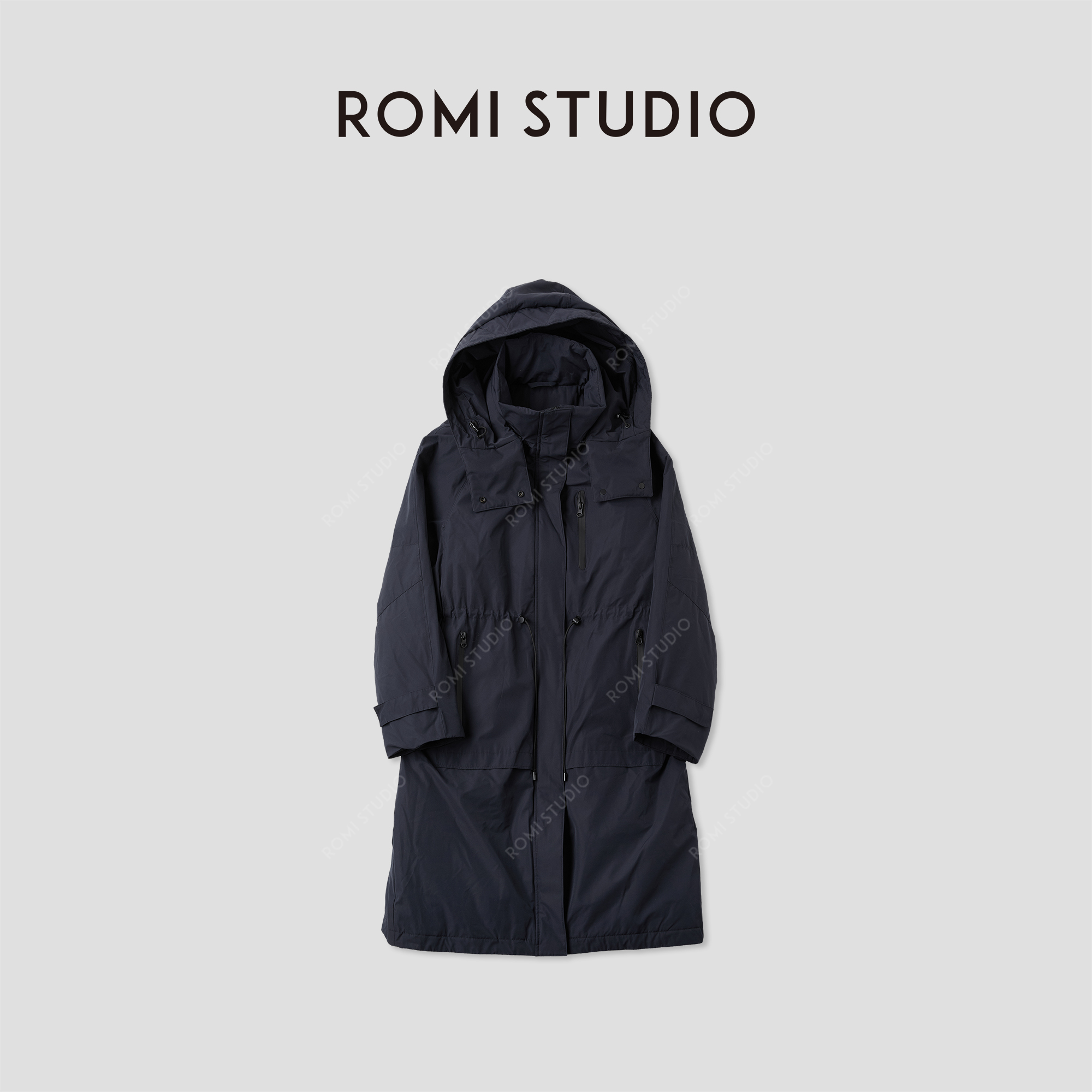 ROMI STUDIO“简约随性”高蓬松90白鹅绒长款连帽羽绒服 RWCWW86169