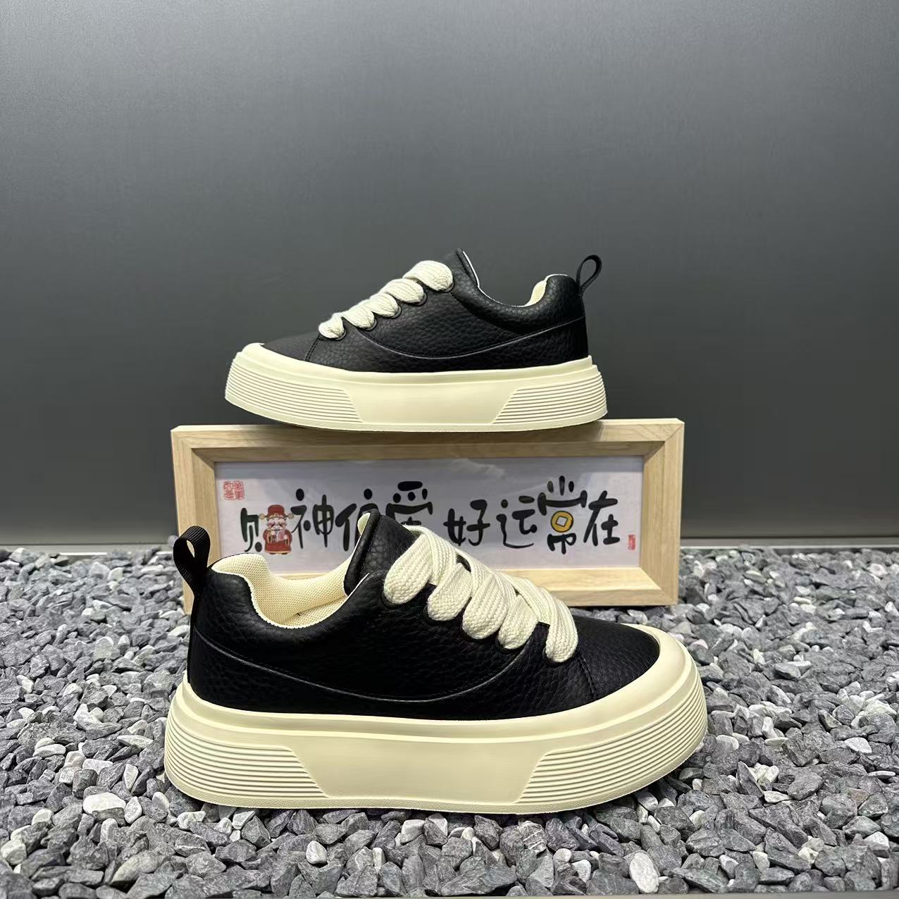 秋季男士新款百搭时尚板鞋舒适软底潮流舒适软底轻便小白鞋休闲鞋